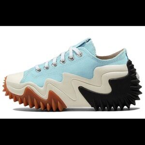 Converse Run Star Motion Platform Low sneakers in the "Light Dew" size 7